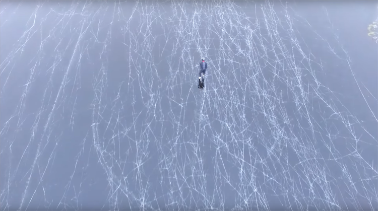 Schaatsers op de Leersumse plassen