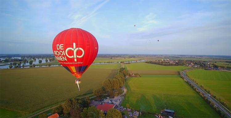 Ashwin Zondag - Oss maasland in the air